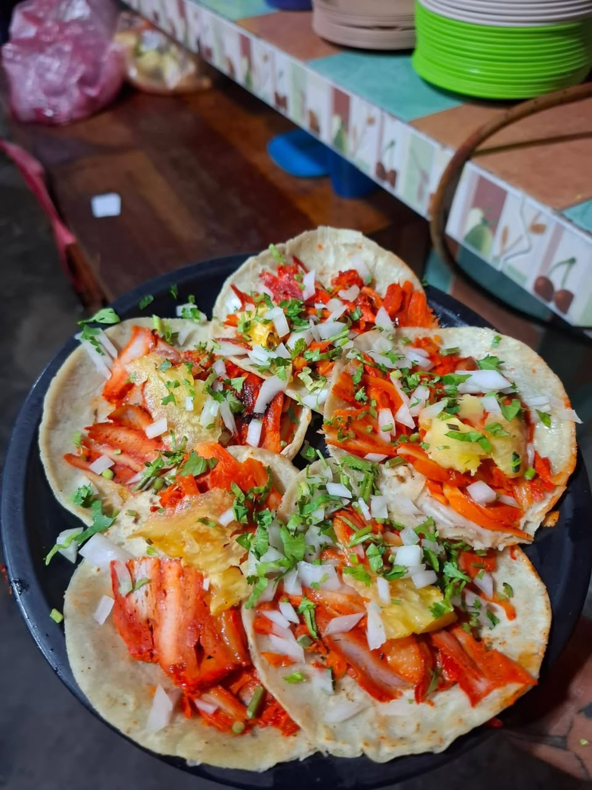 Orden de tacos al pastor de Tacos Orientales